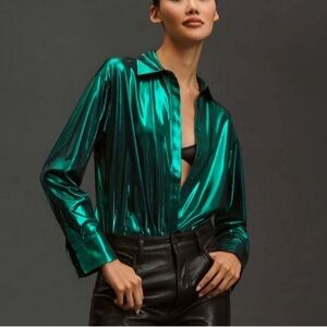 By Anthropologie The Gillian Liquid Shine Buttondown Shirt Size Small Green